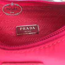 1NE515-8  PRADA普拉達新款原版皮Hobo包月亮形中古包