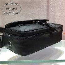 2VH074-2 PRADA普拉達原單新款郵差包