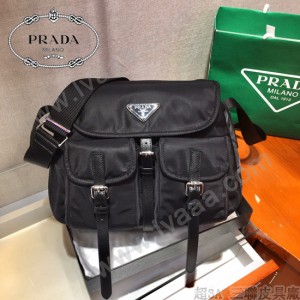 1BD225 PRADA普拉達 最新款郵差包