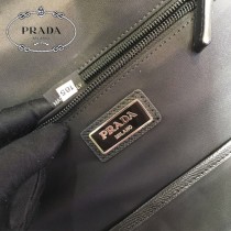 2VZ022 PRADA 普拉達新款原版皮 雙肩背包