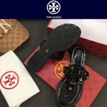 ToryBurch 人字拖鞋-07