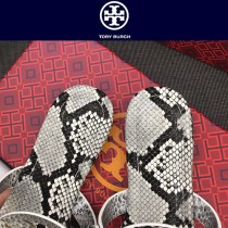 ToryBurch 人字拖鞋-17