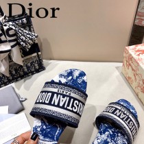 Dior-10  代購頂級春夏膠囊系列立體刺繡度假平底字母拖