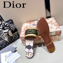 Dior-09  代購頂級春夏膠囊系列立體刺繡度假平底字母拖