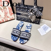 Dior-10  代購頂級春夏膠囊系列立體刺繡度假平底字母拖