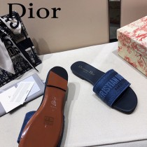 Dior-04  代購頂級春夏膠囊系列立體刺繡度假平底字母拖