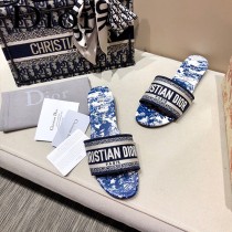 Dior-10  代購頂級春夏膠囊系列立體刺繡度假平底字母拖