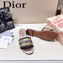 Dior-02  代購頂級春夏膠囊系列立體刺繡度假平底字母拖