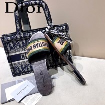 Dior-03  代購頂級春夏膠囊系列立體刺繡度假平底字母拖