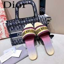 Dior-01  代購頂級春夏膠囊系列立體刺繡度假平底字母拖