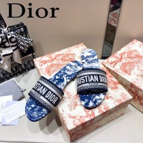 Dior-10  代購頂級春夏膠囊系列立體刺繡度假平底字母拖