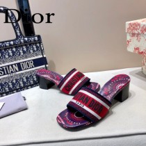 Dior-06  代購頂級春夏膠囊系列立體刺繡度假字母拖