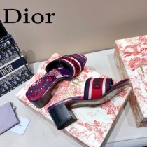 Dior-06  代購頂級春夏膠囊系列立體刺繡度假字母拖