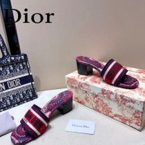 Dior-06  代購頂級春夏膠囊系列立體刺繡度假字母拖