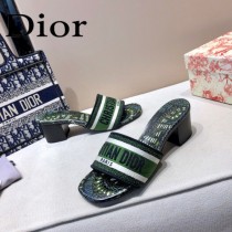 Dior-04  代購頂級春夏膠囊系列立體刺繡度假字母拖