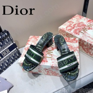 Dior-05  代購頂級春夏膠囊系列立體刺繡度假字母拖