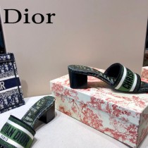 Dior-05  代購頂級春夏膠囊系列立體刺繡度假字母拖