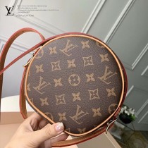 M45149 LV新款 BOÎTE CHAPEAU SOUPLE 小號手袋蘋果包