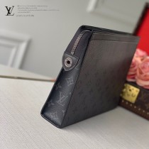 LV原單M69535 Pochette Voyage 中號手拿包