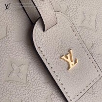 LV原單  M45276 白色 Nicolas Ghesquiè重新演繹經典帽盒