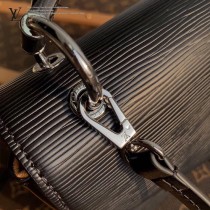 LV原單 M55977黑色 Pochette Grenelle 手袋