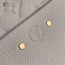 LV原單  M45276 白色 Nicolas Ghesquiè重新演繹經典帽盒