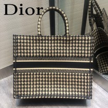DIOR-01 迪奧原版皮新圖案新款刺繡Dior Book Tote購物袋手提包