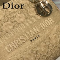 DIOR-04 迪奧全新Lady Dior 刺繡菱格系列戴妃包