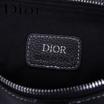 迪奧 原版皮 Dior 新字母黑男生馬鞍包 胸包斜背包