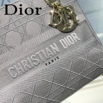 DIOR-02 迪奧全新Lady Dior 刺繡菱格系列戴妃包