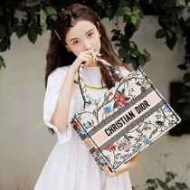 M1286-01 DIOR迪奧原版皮月季花新款刺繡Dior Book Tote購物袋手提包