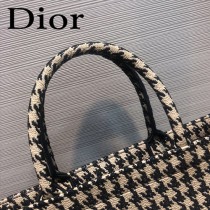 DIOR-01 迪奧原版皮新圖案新款刺繡Dior Book Tote購物袋手提包