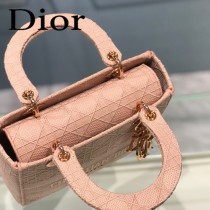 DIOR-03 迪奧全新Lady Dior 刺繡菱格系列戴妃包
