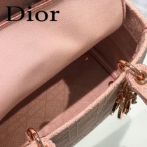 DIOR-03 迪奧全新Lady Dior 刺繡菱格系列戴妃包