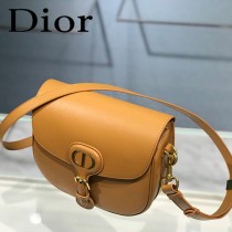 M9319-03  DIOR迪奧原版皮中號 BOBBY郵差包