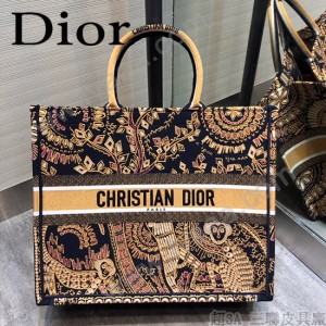 DIOR-08 迪奧原版皮新圖案新款刺繡Dior Book Tote購物袋手提包
