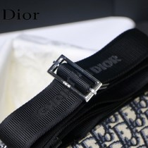 DIOR 新款Oblique圓桶包