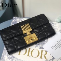 Dior S2008 DlORADDlCT藤格紋小羊皮CONTlNENTAL錢包