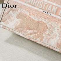 DIOR M1286-001 新款原版皮小號粉色老虎刺繡tote購物袋