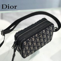 Dior homme老花相機包
