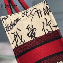 Dior 新色-七夕紅限定款 小號Book tote 寶藏刺繡購物袋