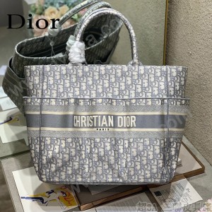 DIOR-02  新款  book tote沙灘包