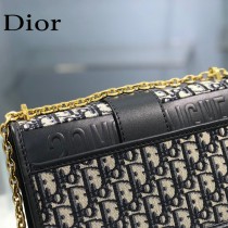 Dior 30 Montaigne 蒙田原版皮 鏈條斜挎包