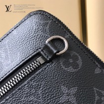 LV  M60417-02  原版皮 New Pouch 手拿包