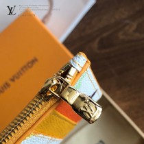 LV新款-02  LOUIS VUITTON 小熊卡包零錢包