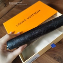 M61867-01  LV原單穿孔小牛皮Zippy錢夾