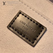 LV M69575-02 黑色水波紋原版皮 PETIT SAC PLAT 手袋