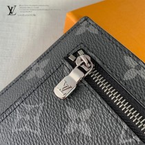 LV N60378-04  新款原版皮卡包