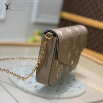 LV新款 M69977-01  Pochette Félicie 鏈條包三件套信封包