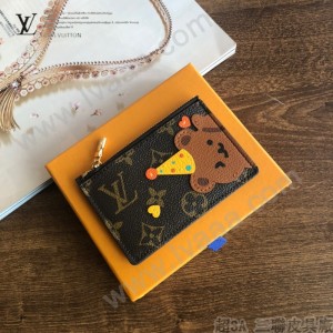 LV新款-01  LOUIS VUITTON 小熊卡包零錢包